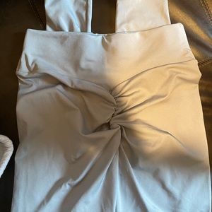 Booty lifting leggings